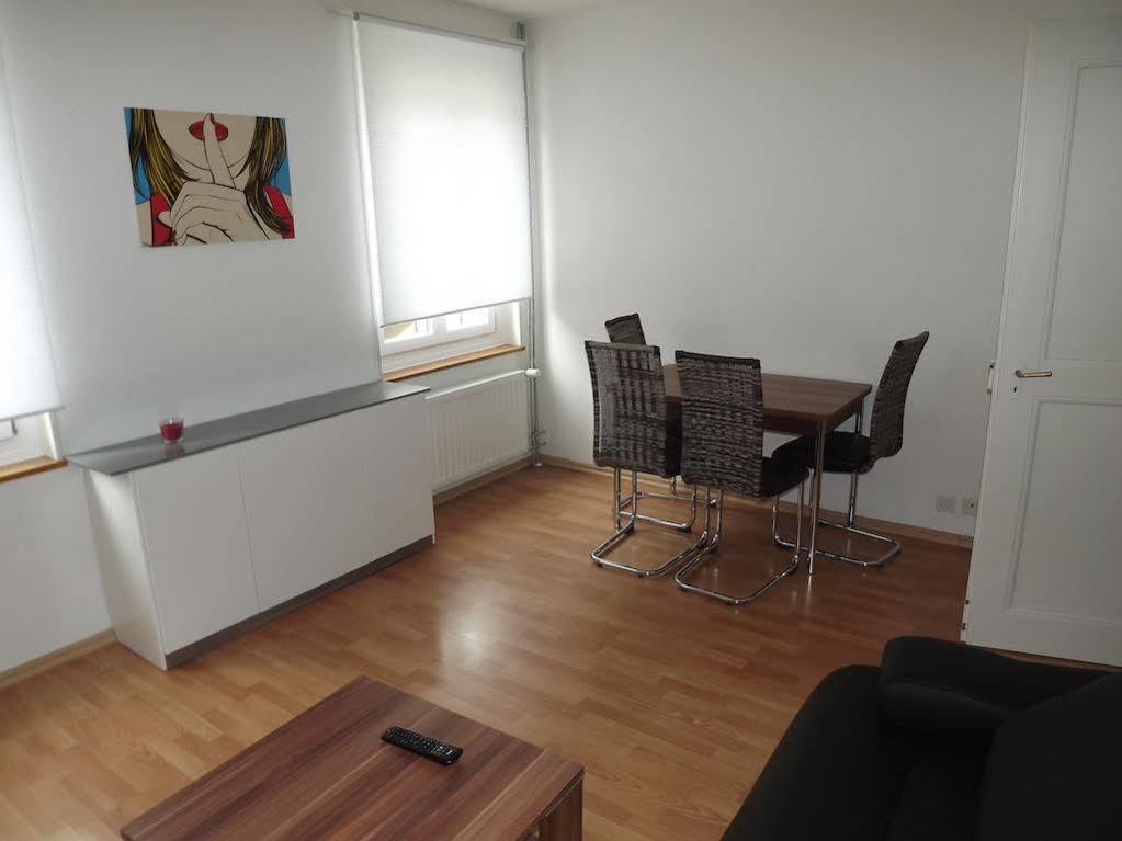 Rent A Eptingerstrasse - Self Check-in *